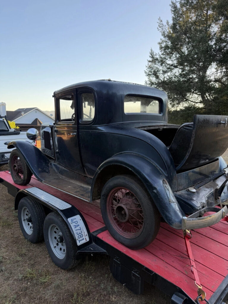 1931 Chevrolet AE Independence Sport Coupe / Rumble Seat