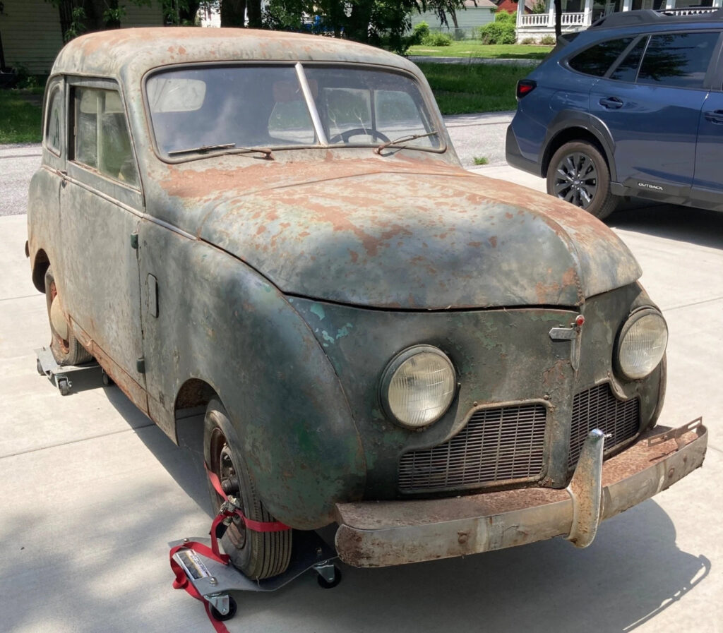 1947 Crosley Sedan