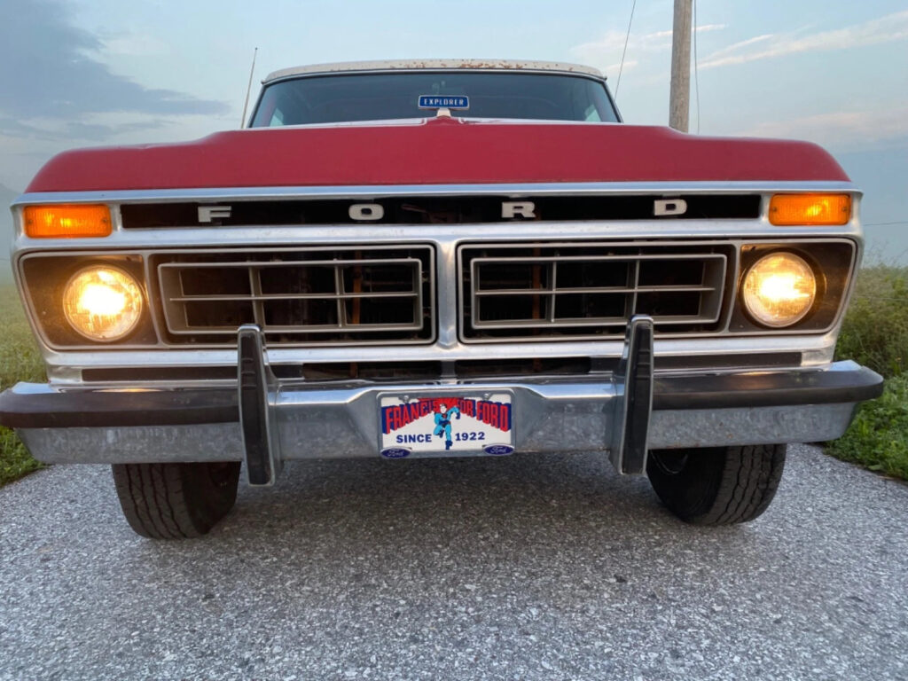 1977 Ford F-250 Custom / Explorer