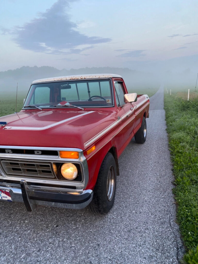 1977 Ford F-250 Custom / Explorer