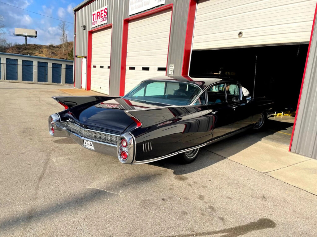 1960 Cadillac Series 60 Special Fleetwood