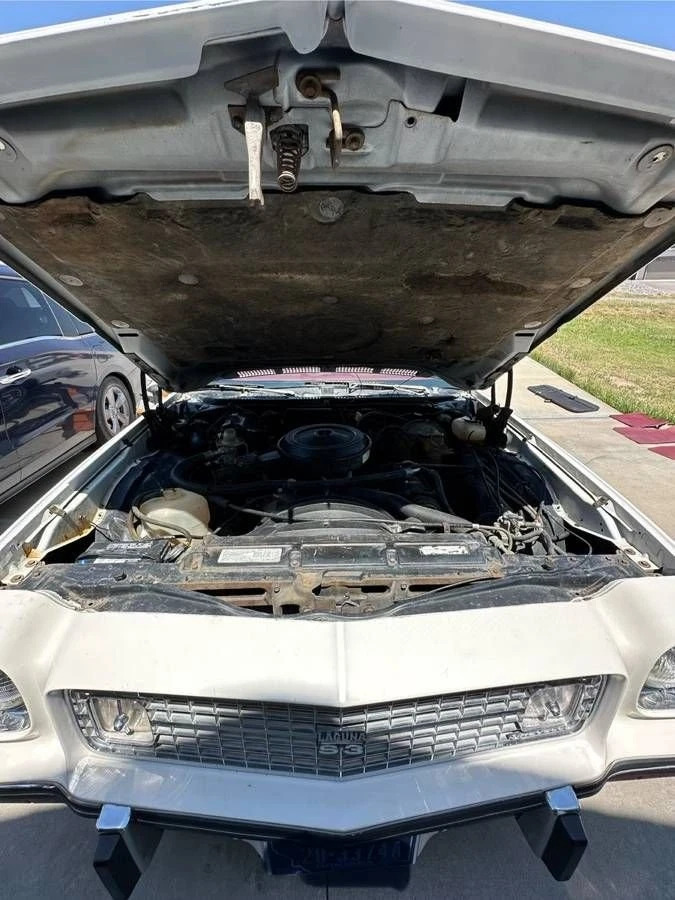 1974 Chevrolet Chevelle Laguna S3 A/C, Burgundy Vinyl Roof