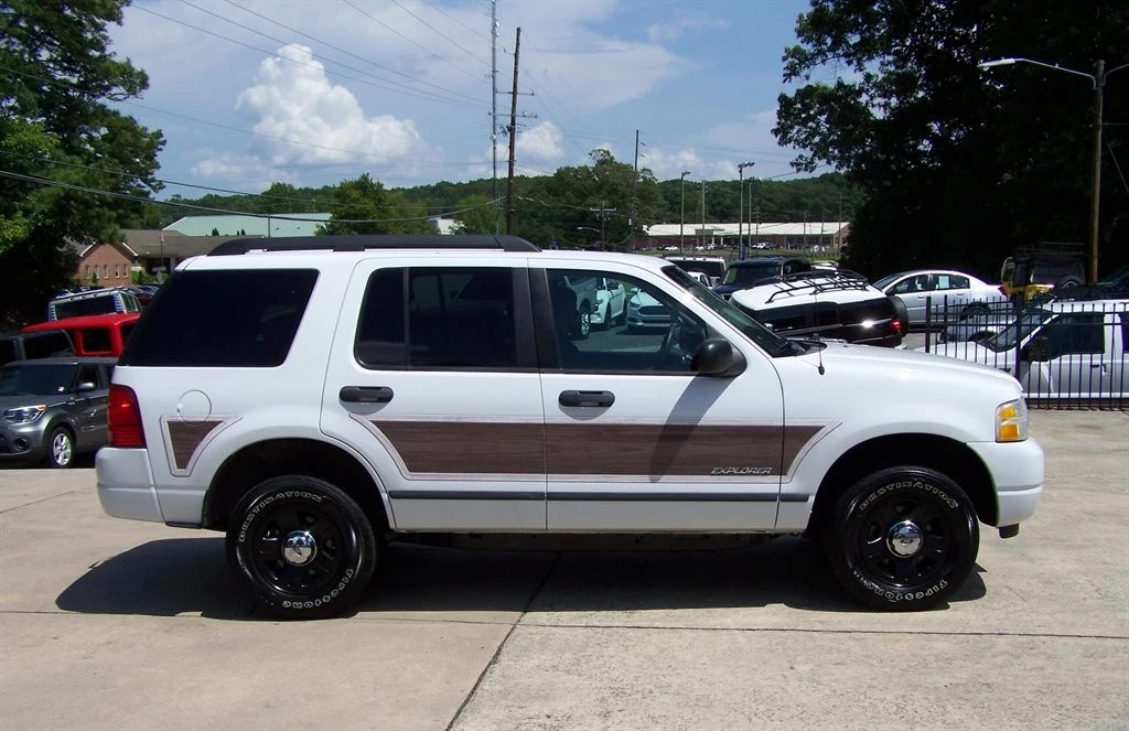 2005 Ford Explorer 1-Owner 99K XLS Woody 4WD COLD A/C 1 Of A KIND Wagon