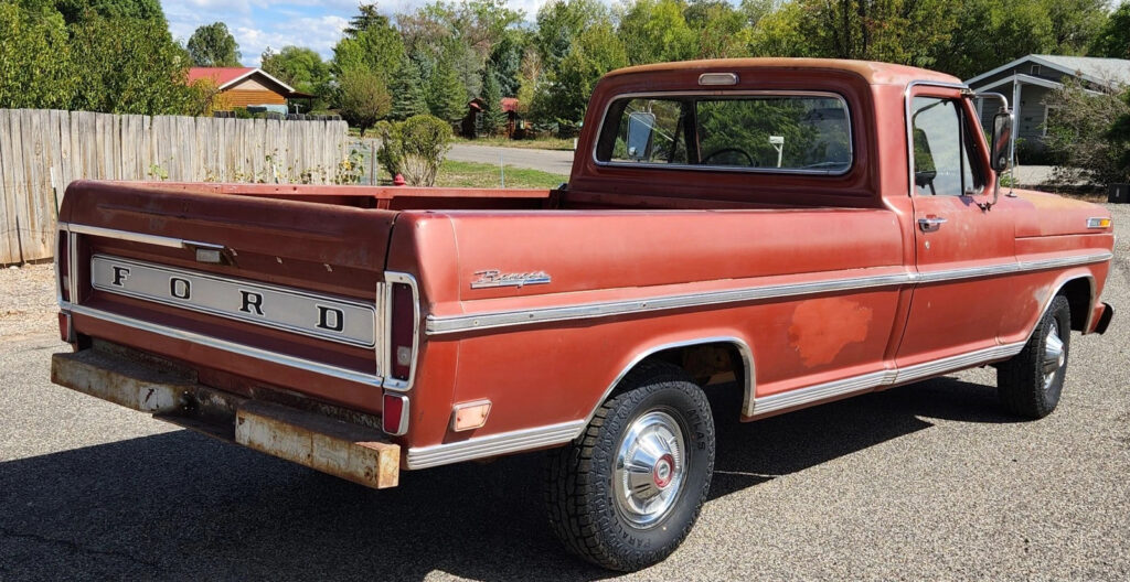 1969 Ford F-100